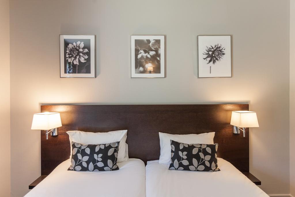 Hotel Alienor Лангон Екстериор снимка